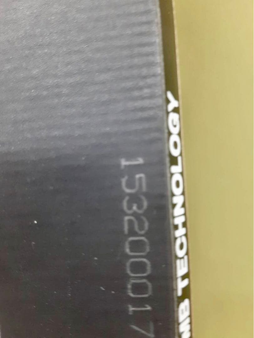 美品　FNTC　TNTR　153 cm　滑走ワックス済　スノーボード　グラトリ