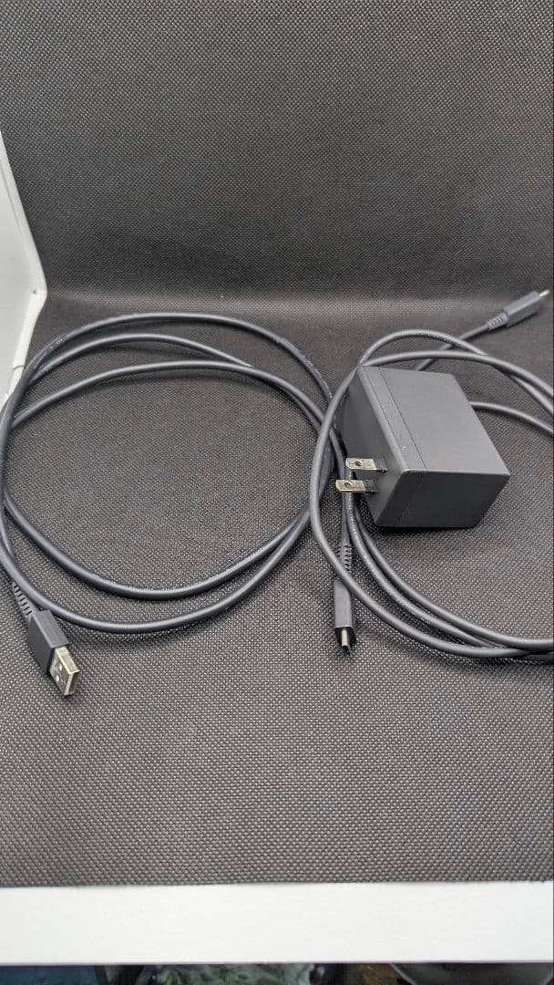 Switch 限定マリオカラー　モンハンソフト付　純正コントローラー