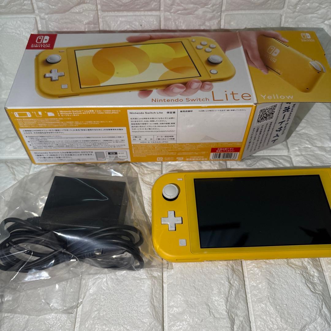 Nintendo Switch Lite イエロー　　　　　　2