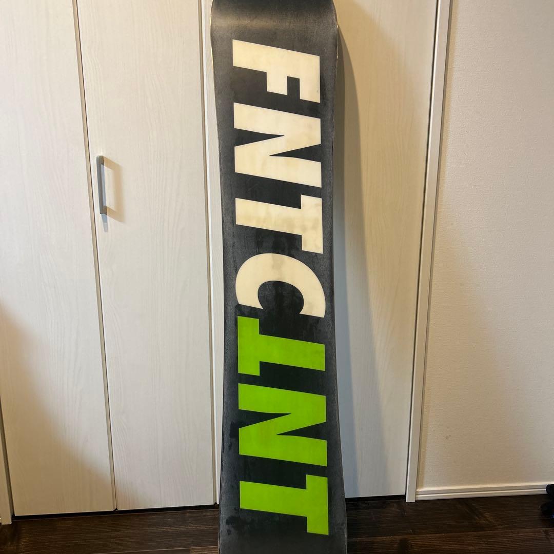 FNTC TNT スノーボード 黒/緑