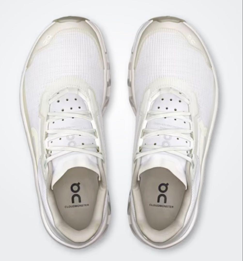 On Cloudmonster ホワイト スニーカー