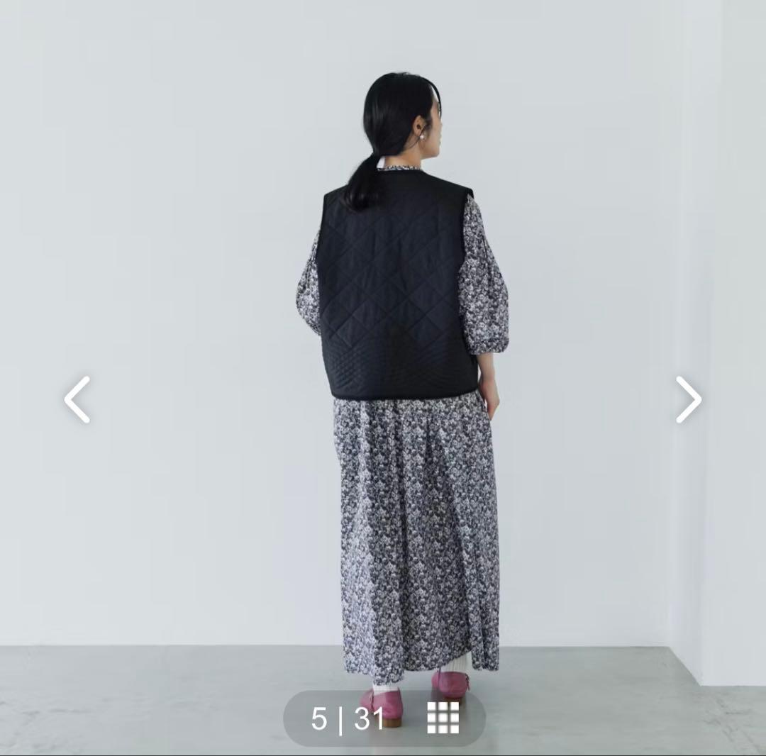 毎日着回したいキルティングベスト　よしいちひろさんコラボ　ブラック　完売品