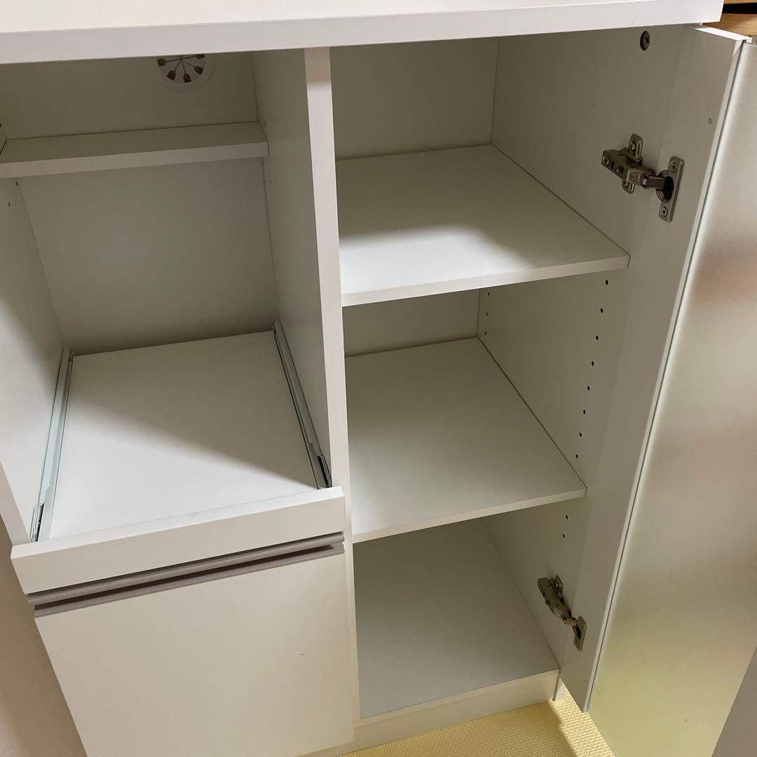 【日祝限定値下げ】ニトリ レンジ台（フォルムN RE9060G WH）