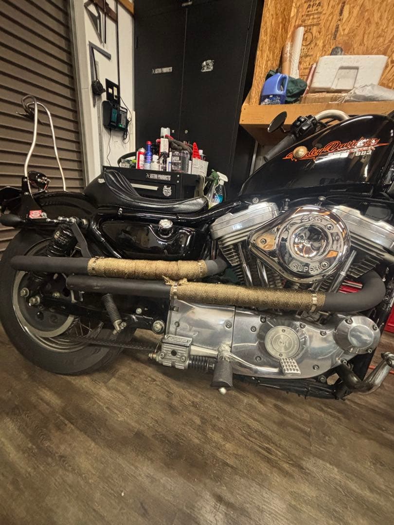 ハーレー スポーツスター マフラー 03