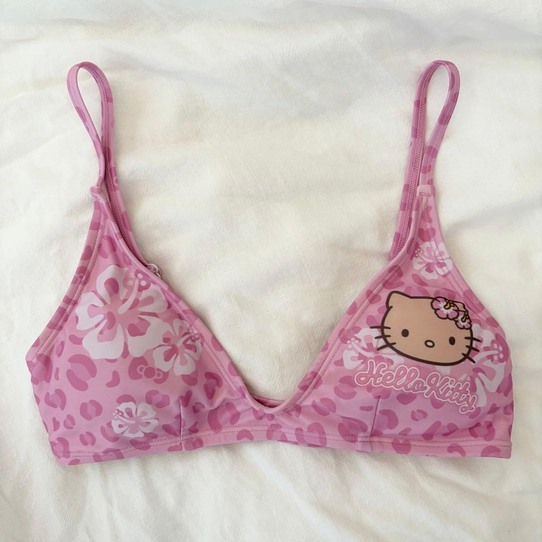 delight pool ビキニ　ピンク　水着　ハローキティ　上下セット