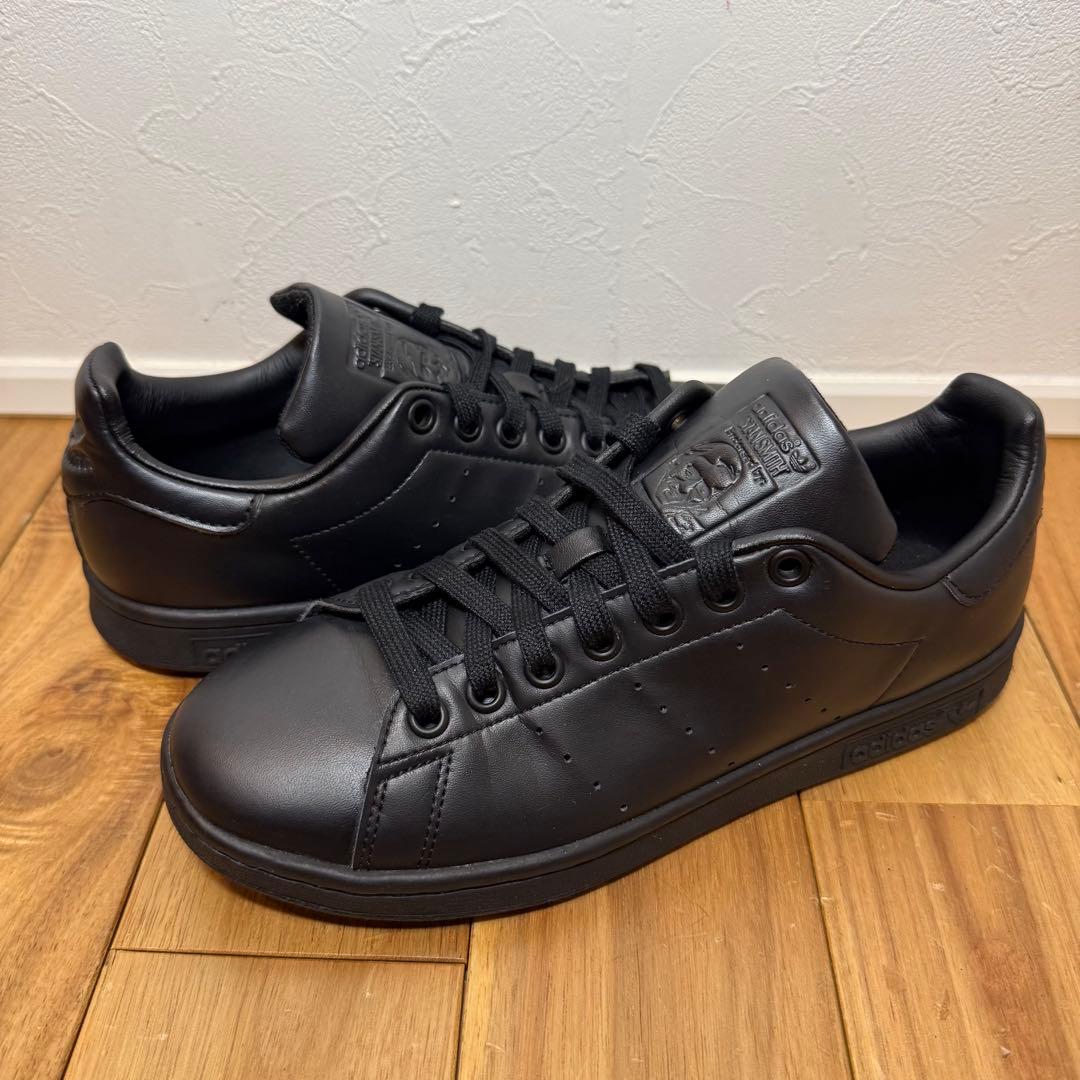 adidas スタンスミス 23.5cm 黒 アディダス STAN SMITH