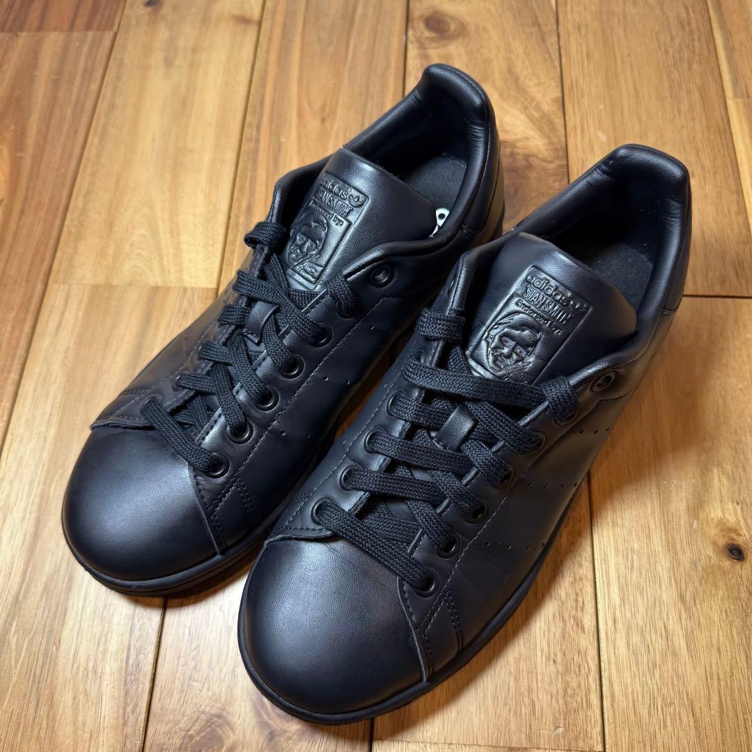 adidas スタンスミス 23.5cm 黒 アディダス STAN SMITH
