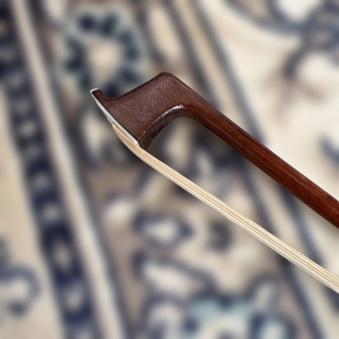 SUGITO バイオリン弓　4/4 フェルナンブーコ　良好