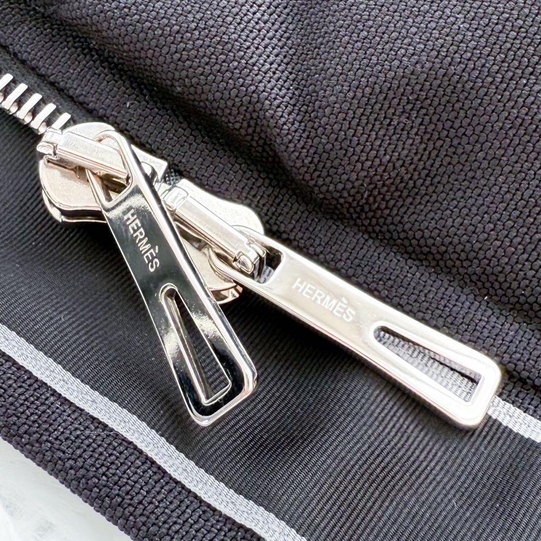 未使用品 HERMES ダウンベスト ジレ シェーヌダンクル裏地 ブラック 34