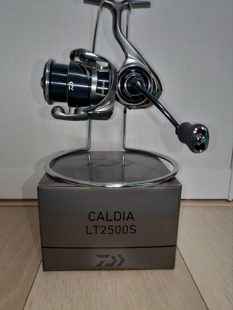 新品未使用 DAIWA 25 CALDIA カルディア LT2500S