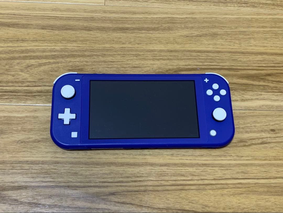 Nintendo Switch Lite 青　販売済み