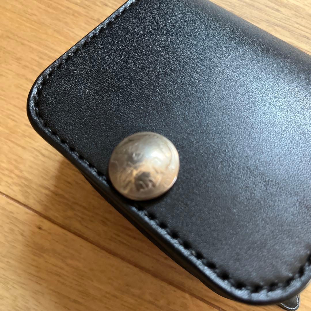 フラワーコンチョ　ハンドメイド　ケース　ブラック