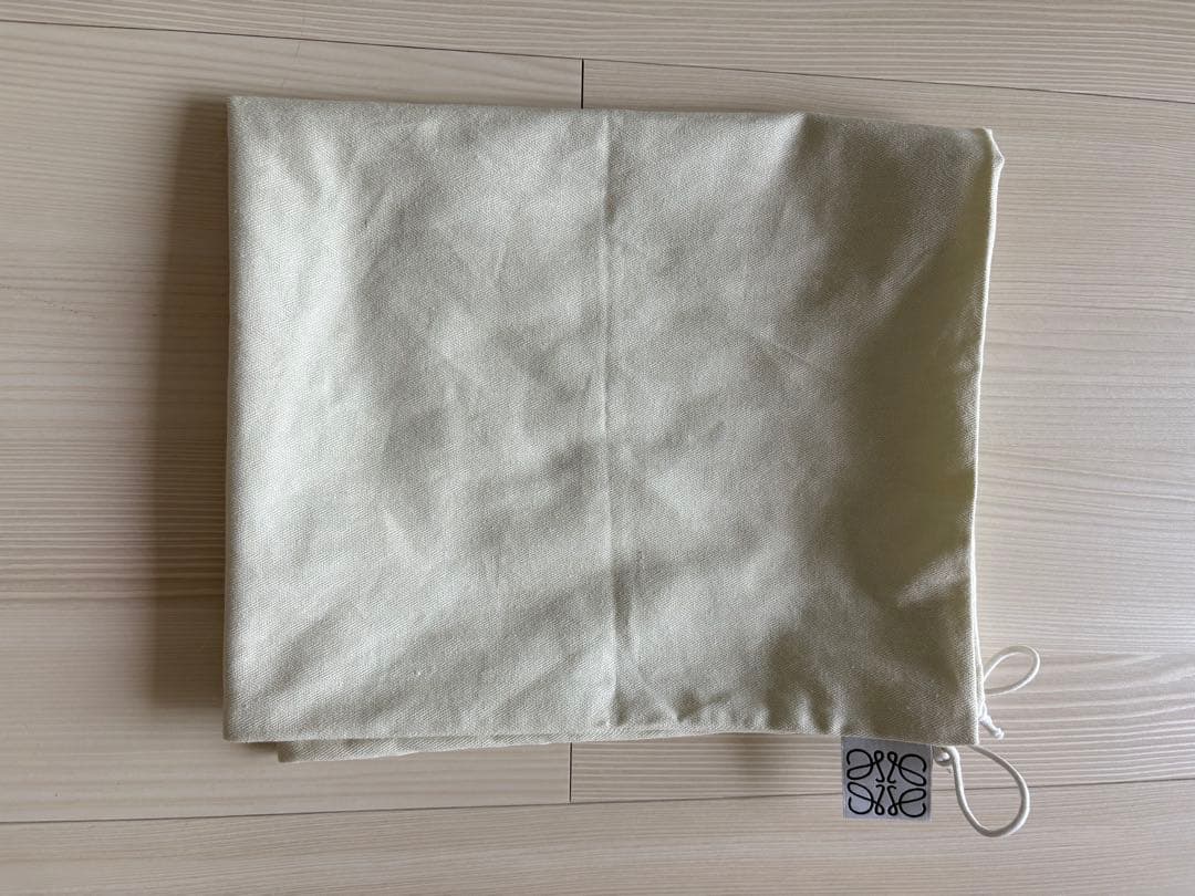 【chunko】LOEWE ロエベ バスケットバッグ スモール ホワイト