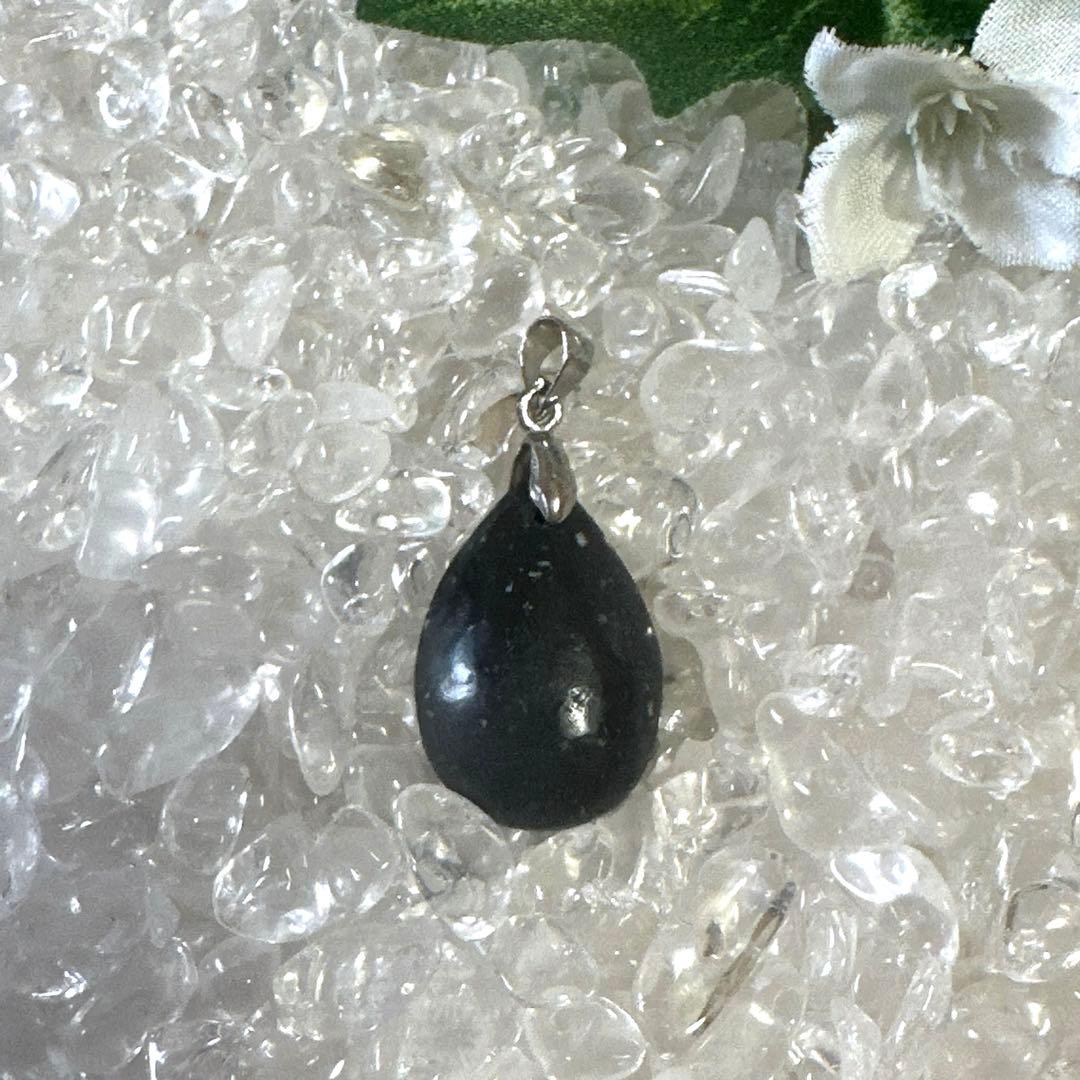 【奇跡の黒遠野】premier black 最高級　人生好転ペンダント　宇宙波動