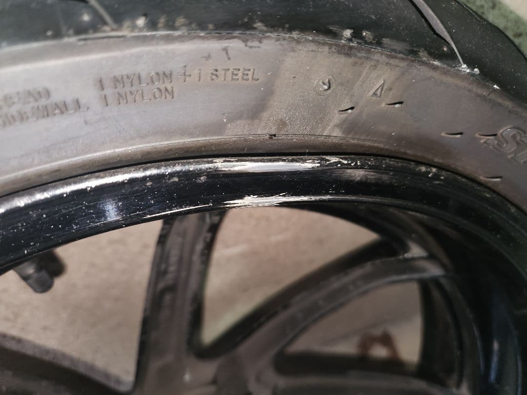 RVF400、VFR400、NSR250リアホイール 17インチ