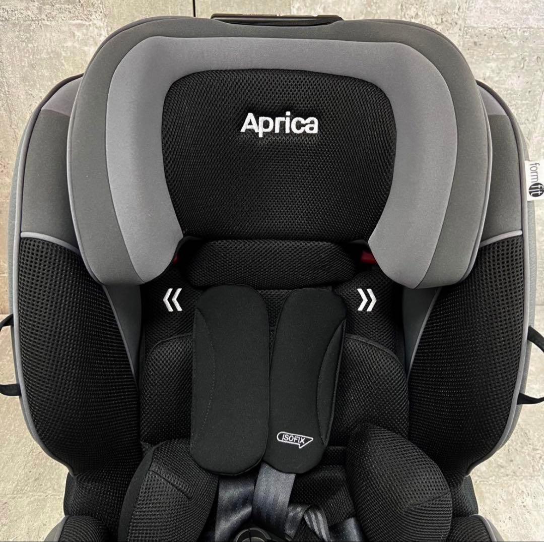 【☆極美品☆】アップリカ☆ジュニアシート☆フォームフィットisofix☆