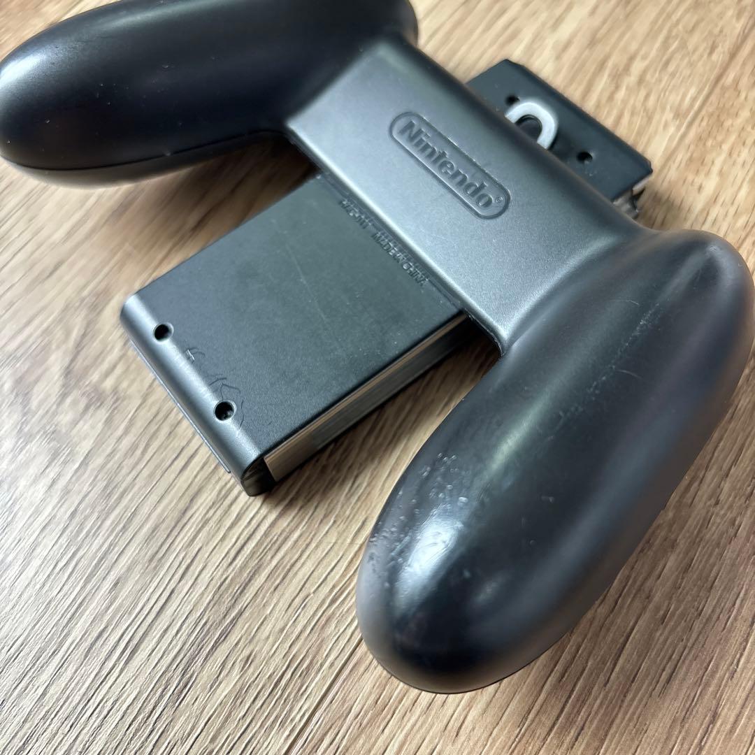 ニンテンドースイッチ本体　16ギガSDカード付