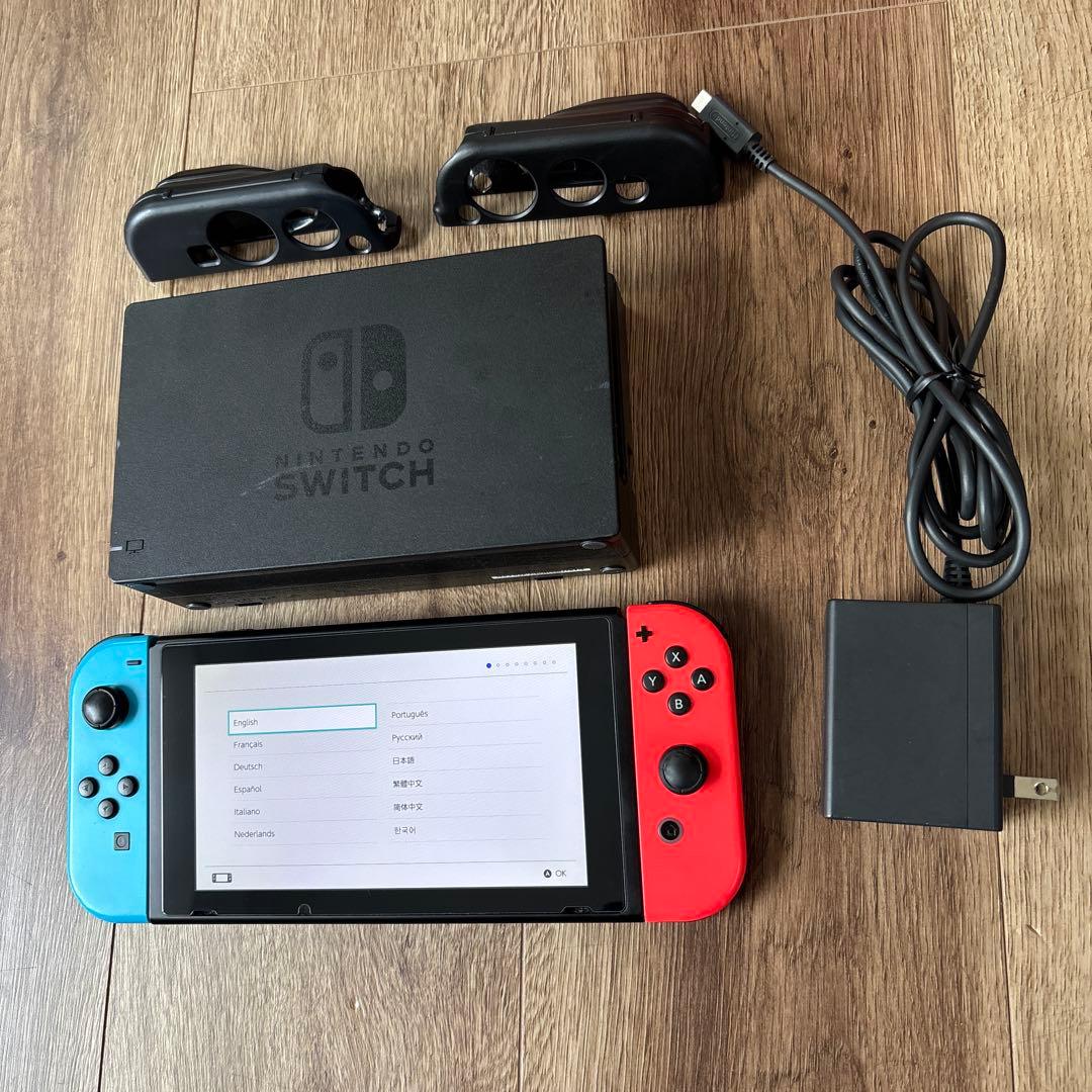 ニンテンドースイッチ本体　16ギガSDカード付