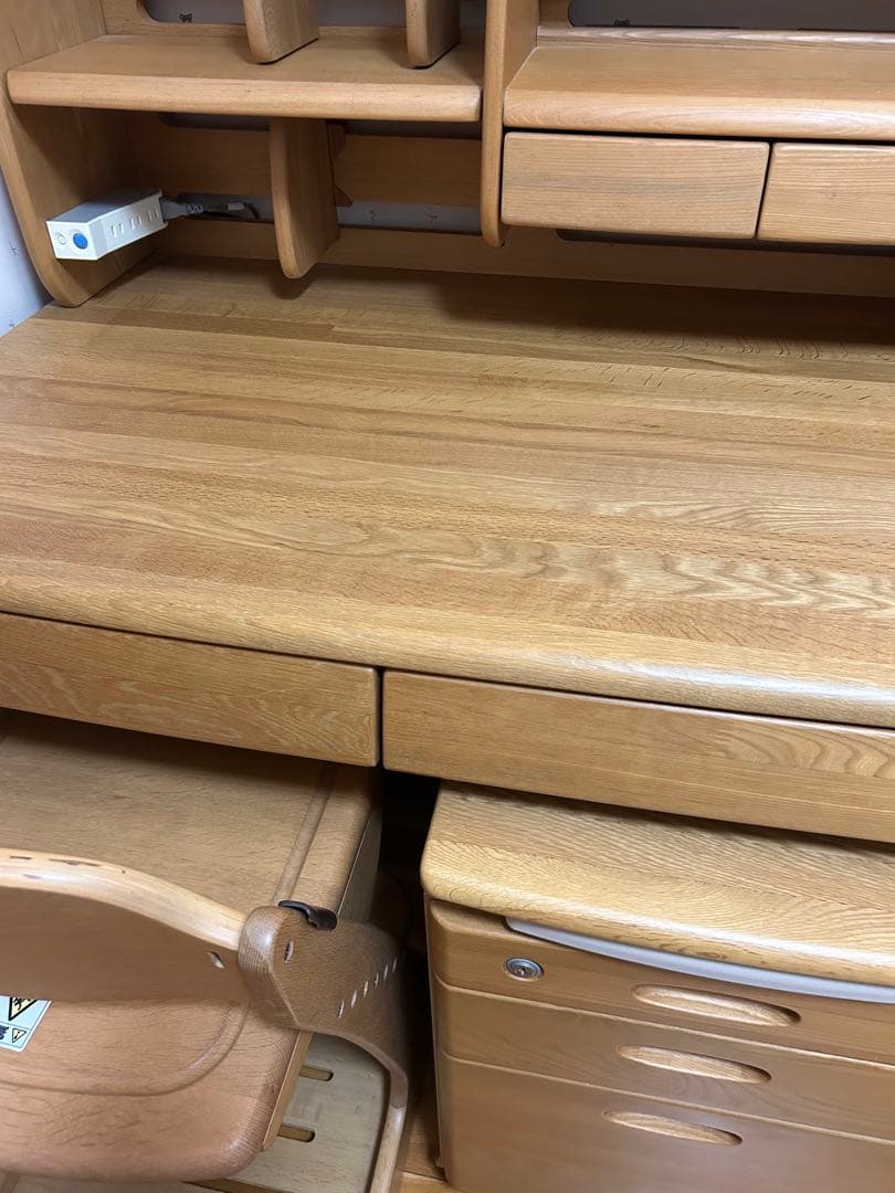 かよこさま専用イトーキ木製学習机