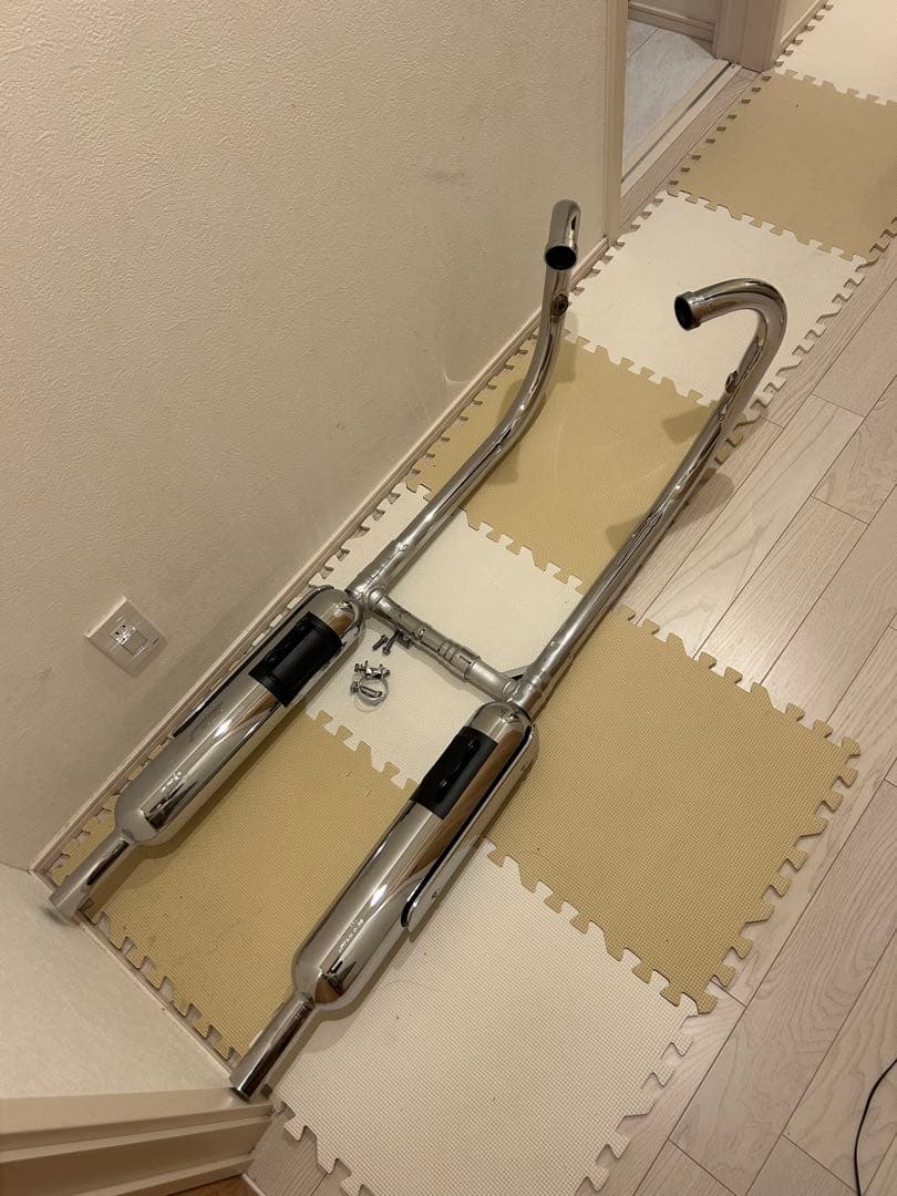 カワサキ 2024年モデルより取外し　メグロ800 K3 w800 純正マフラー