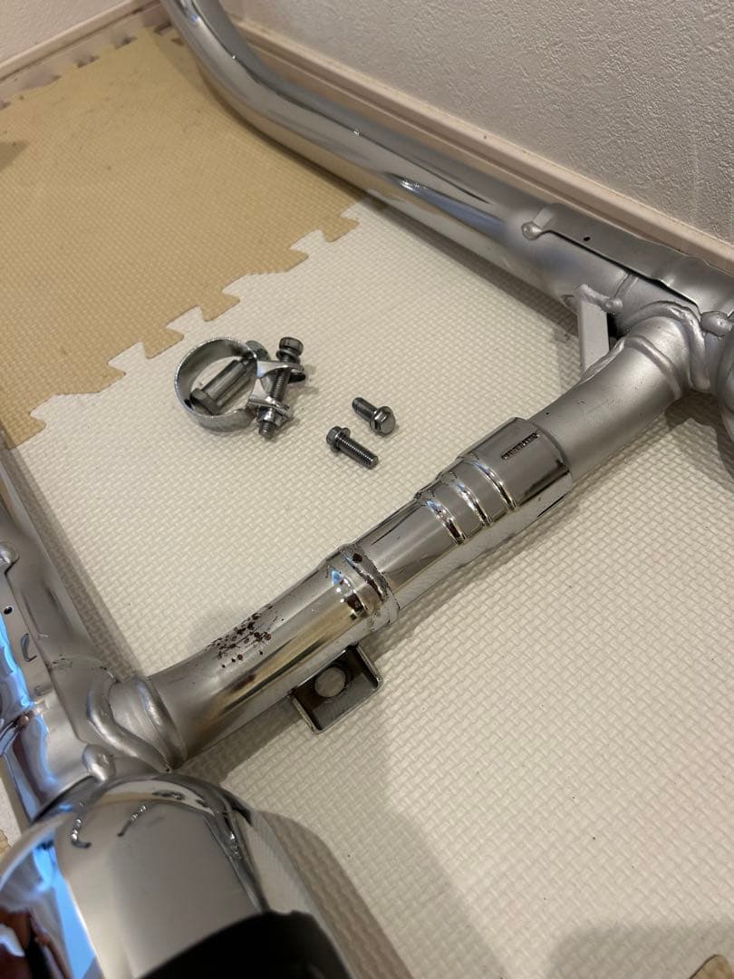 カワサキ 2024年モデルより取外し　メグロ800 K3 w800 純正マフラー
