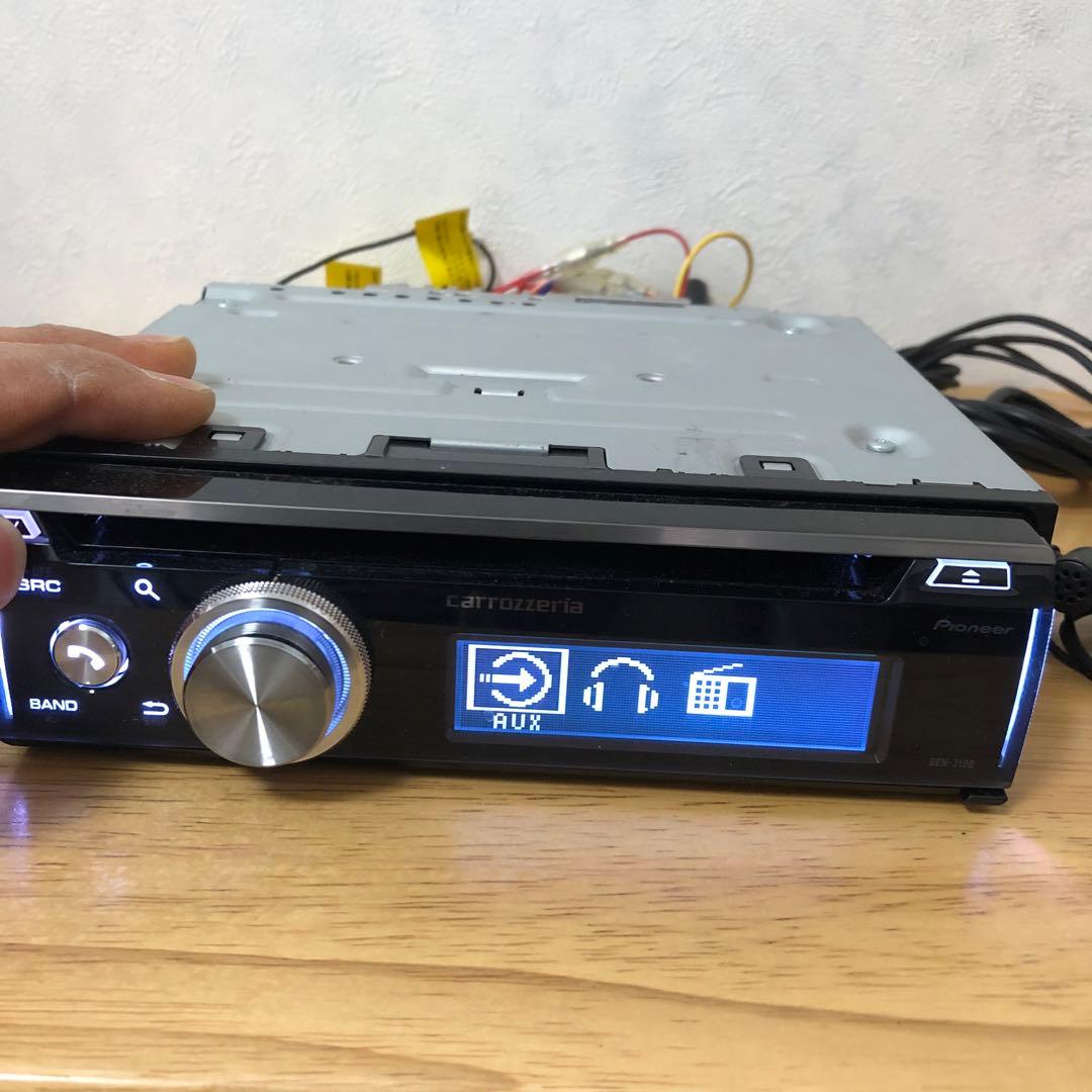 《中古》パイオニア　カロッツェリア　DEH-7100 1DIN カーオーディオ