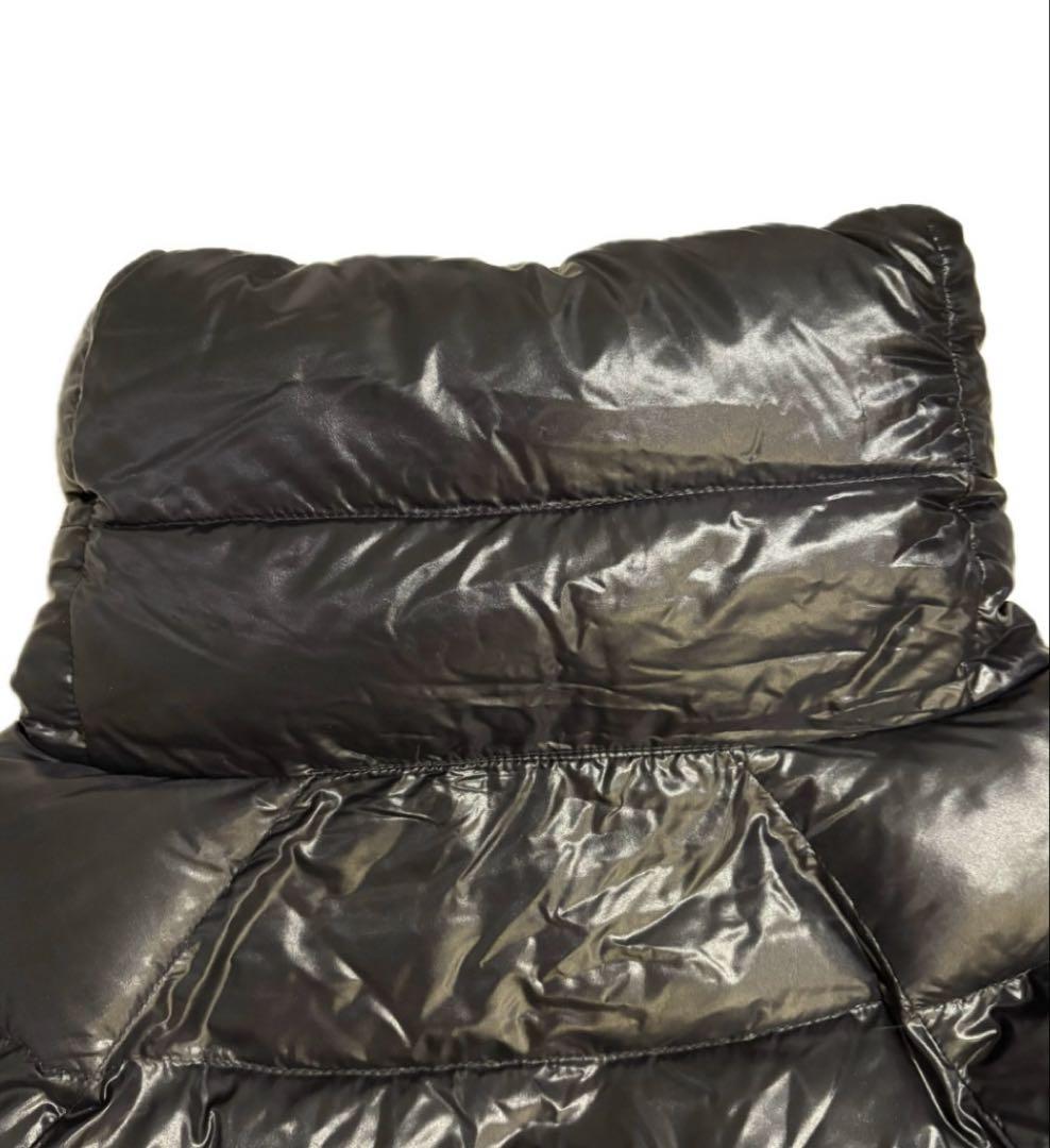 【稀少】MONCLER モンクレール ダウンポンチョ ケープ ブラック 00