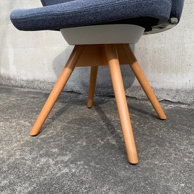 綺麗な状態｜オカムラ｜ライブス｜ショートアームスウィベルチェア｜②｜