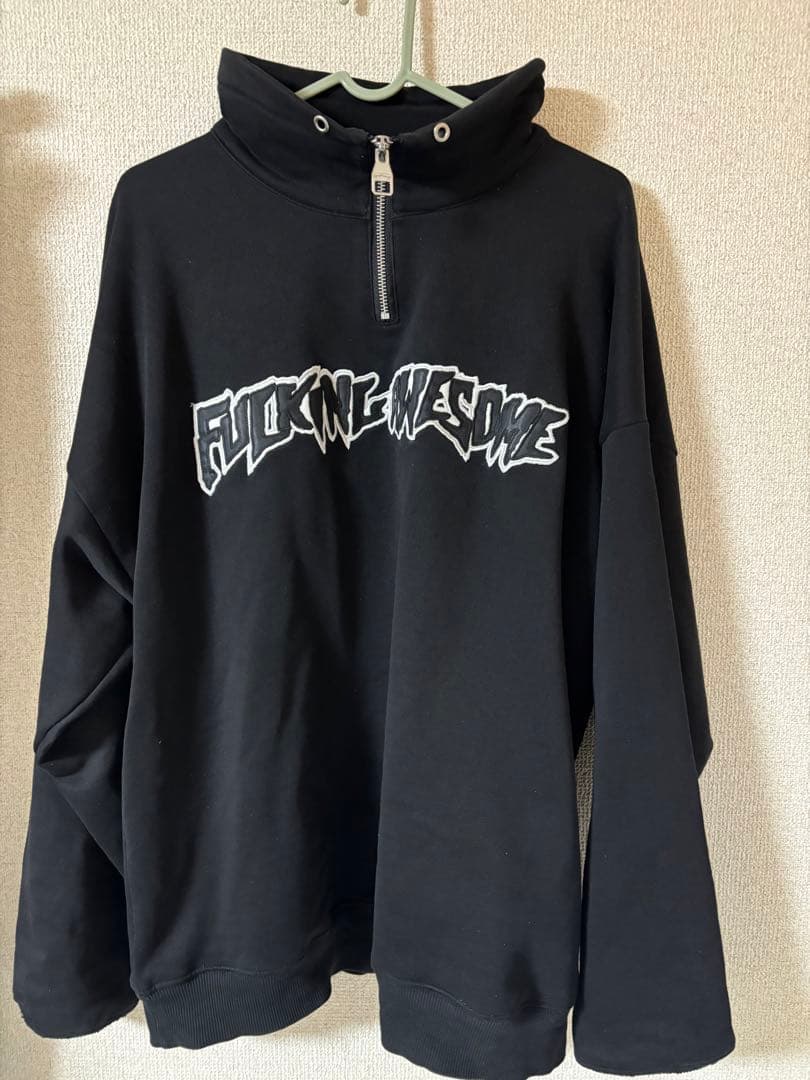 FUCKING AWESOME ハイネックスウェット