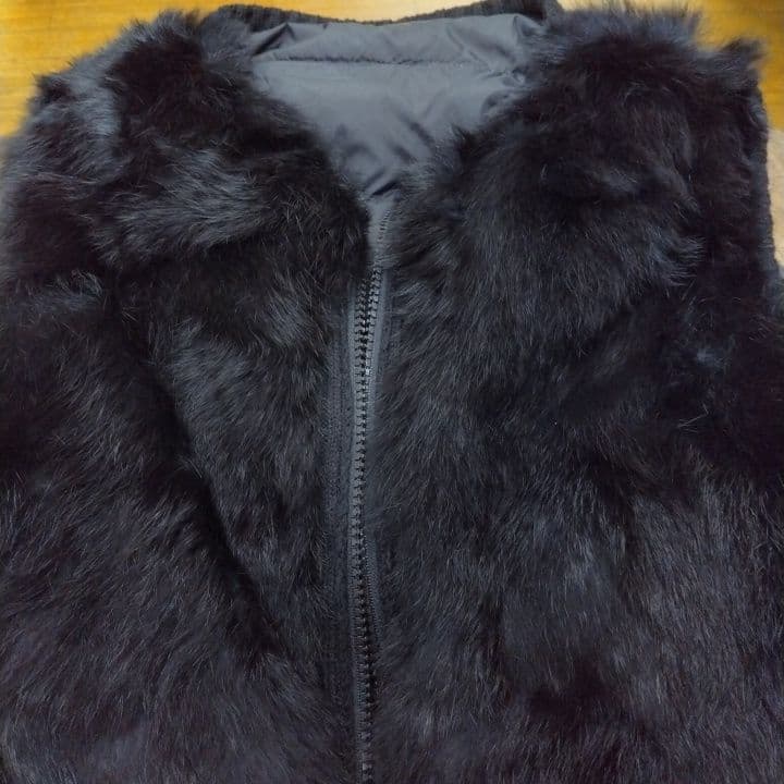リバーシブル黒ダウン&毛皮ラビット M-Lサイズ最終価格