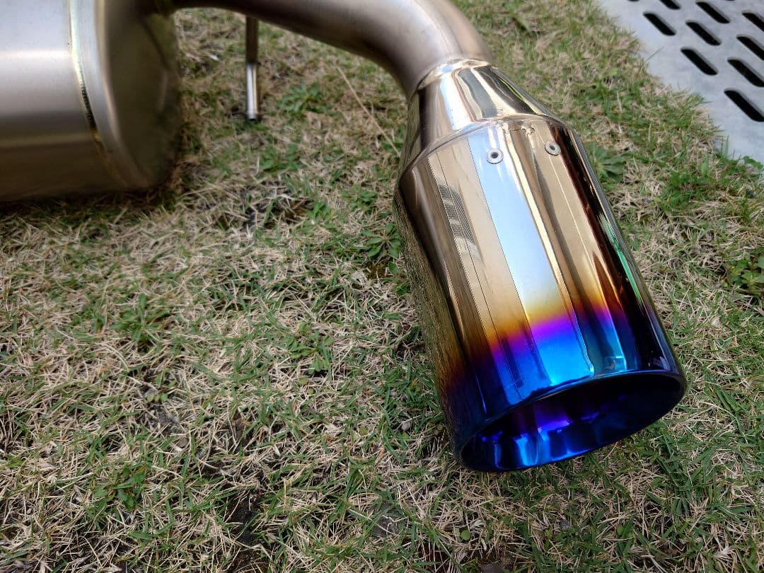 RAV4 ガナドール フルチタンマフラー　その①