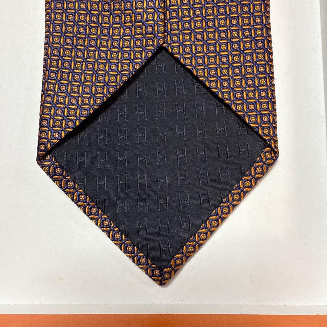 美品　エルメス　ネクタイ　紺・オレンジ　ドット　シルクジャガード