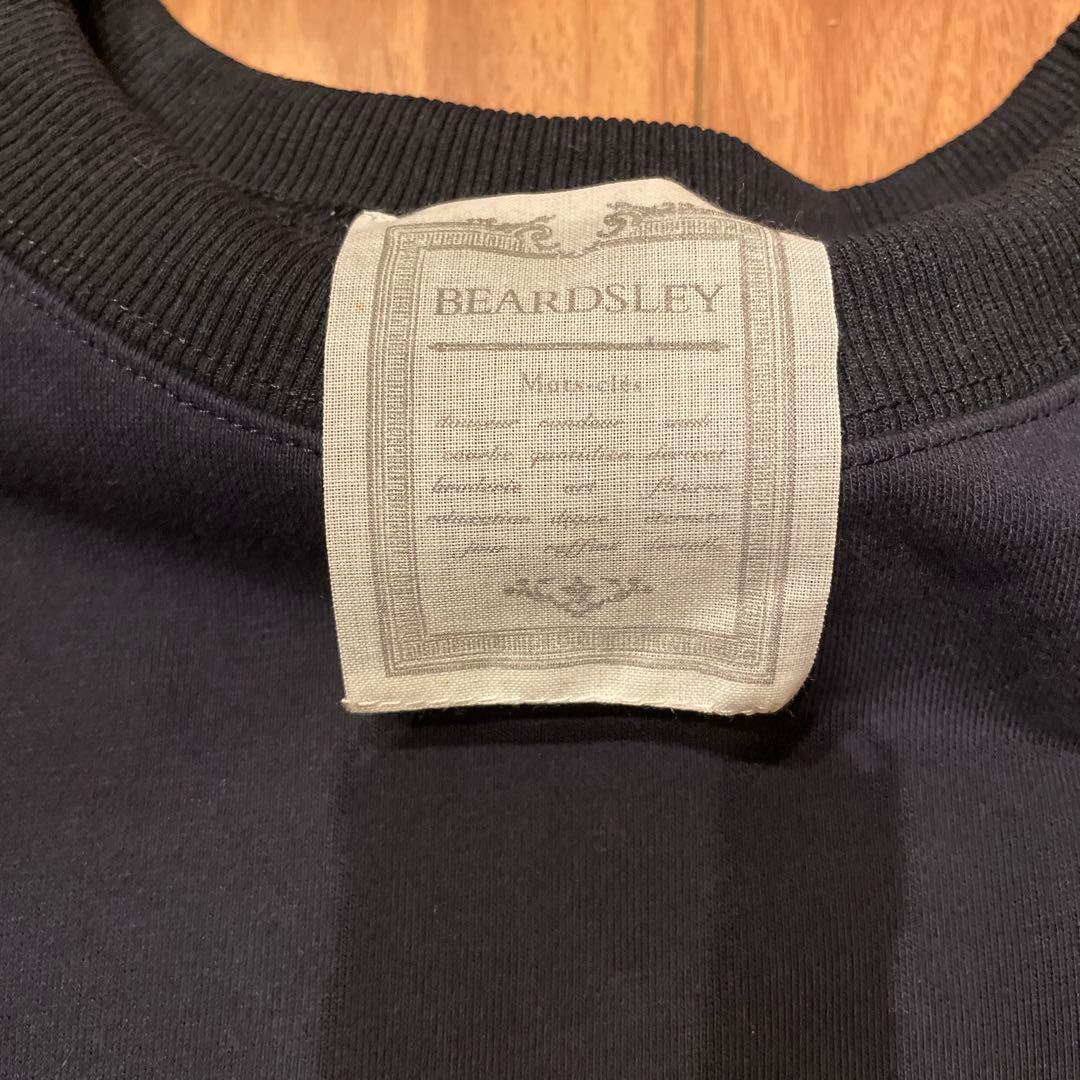 BEARDSLEY トレーナー