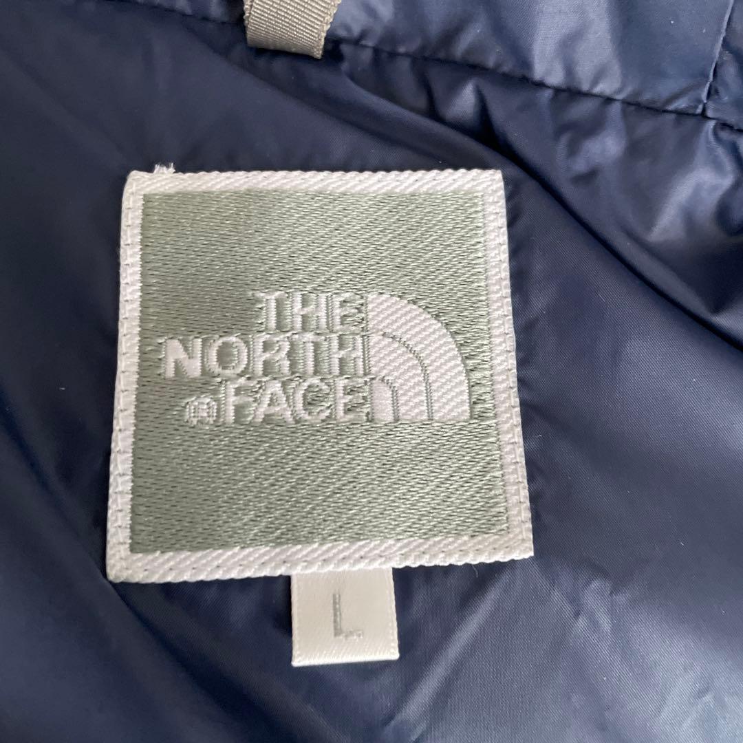 極美品THE NORTH FACE フード付きダウンベスト ネイビー