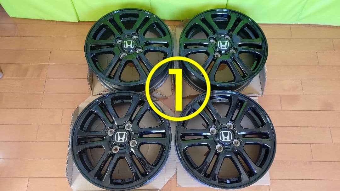 ①CUBE【中古・美品】ホンダ N-BOX ブラックスタイル 2本