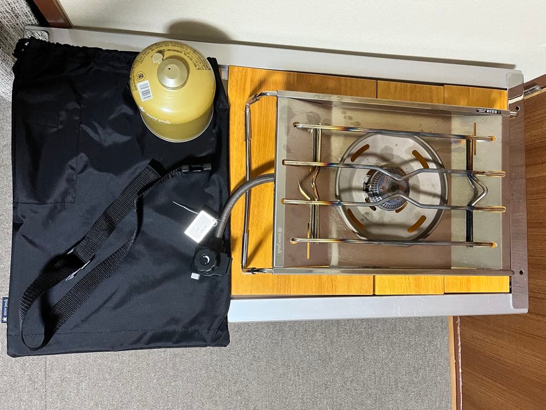 オ*ジ様 【一度のみ使用】スノーピーク　フラットバーナー　ガスボンベ付