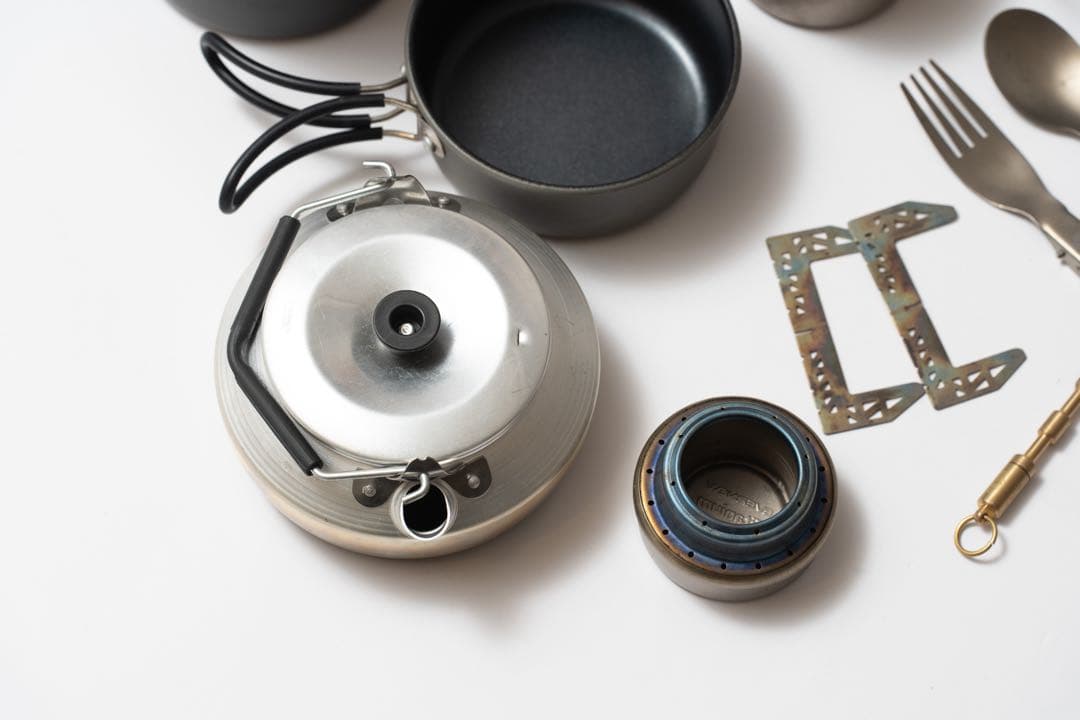 アウトドア クッカーセット 軽量　エバニュー、プリムス等