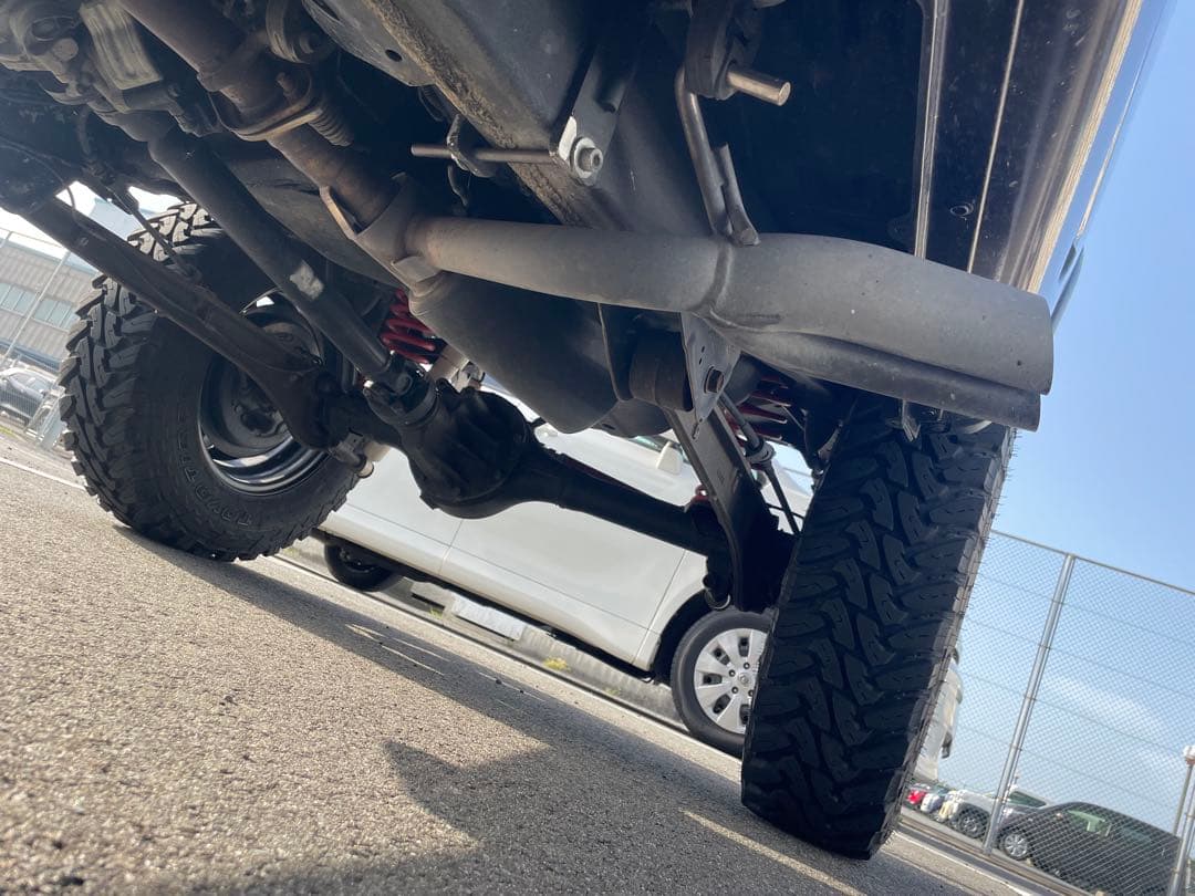 ジムニーjb23w WirusWin サイド出しマフラー　取り付け部品付き