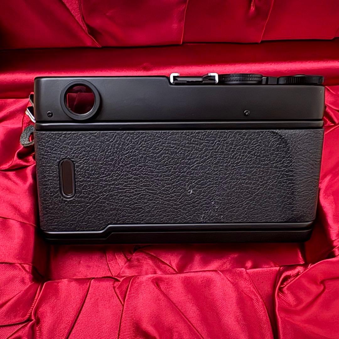 ほぼ新品！コニカ最期の名機Konica HEXAR RF