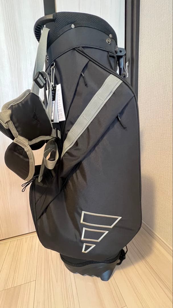 adidasブラック キャディバッグ