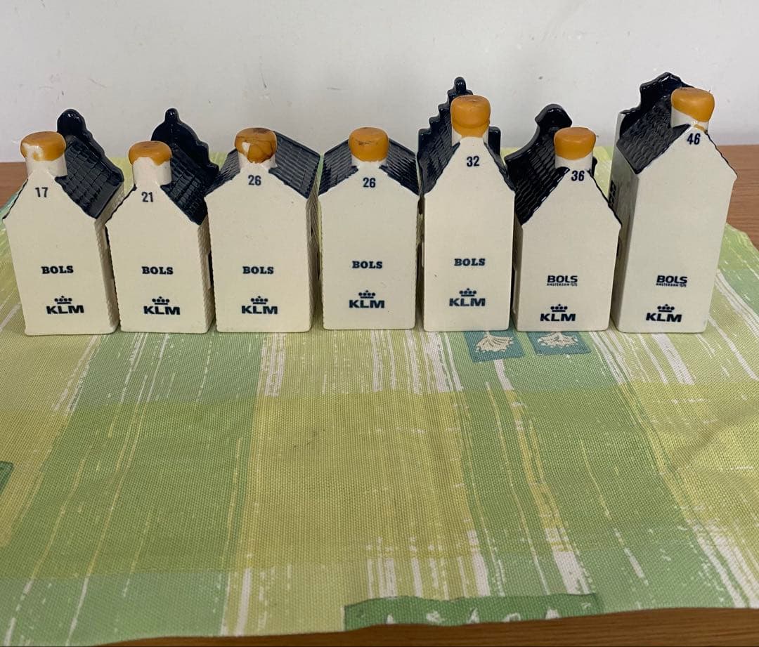 KLMオランダ航空　デルフト焼　ミニチュアハウス