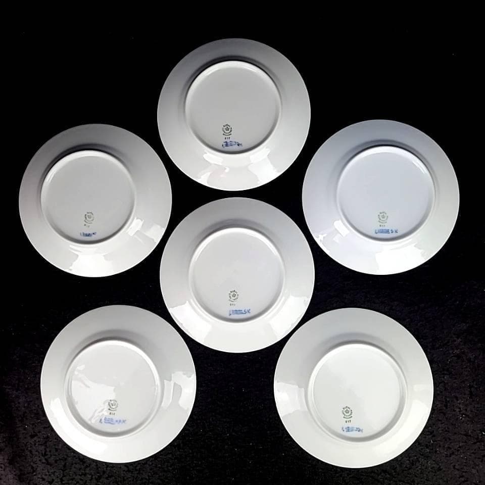 ☆未使用級☆ロイヤルコペンハーゲン　ハーフレース　ブルーフルーテッド　皿 1