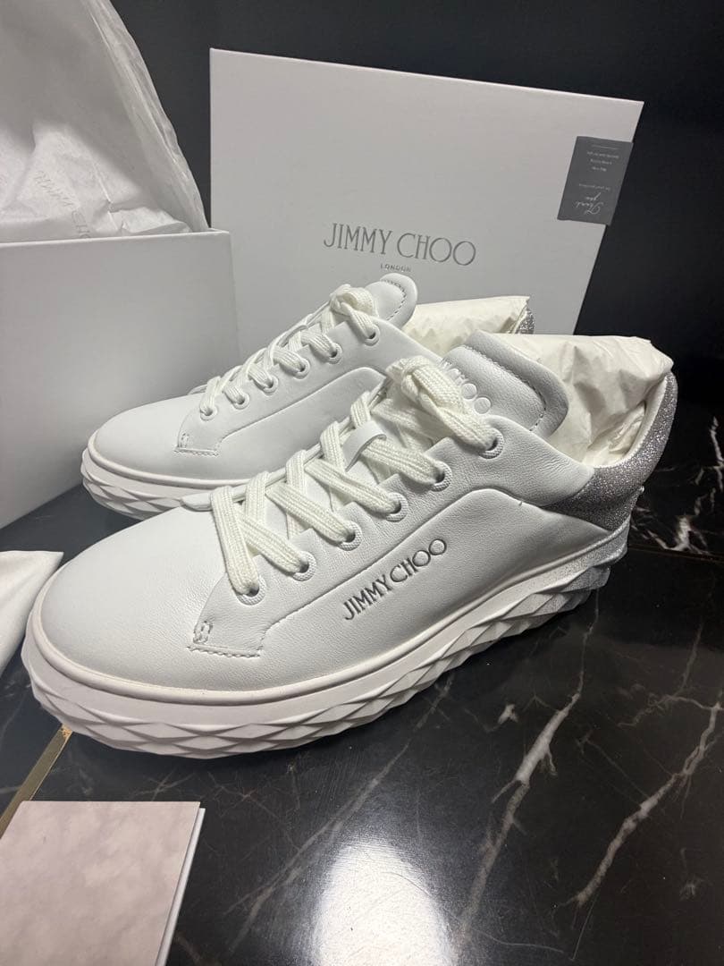 新品未使用 JIMMY CHOO スニーカー ホワイトシルバー 37箱付き正規品