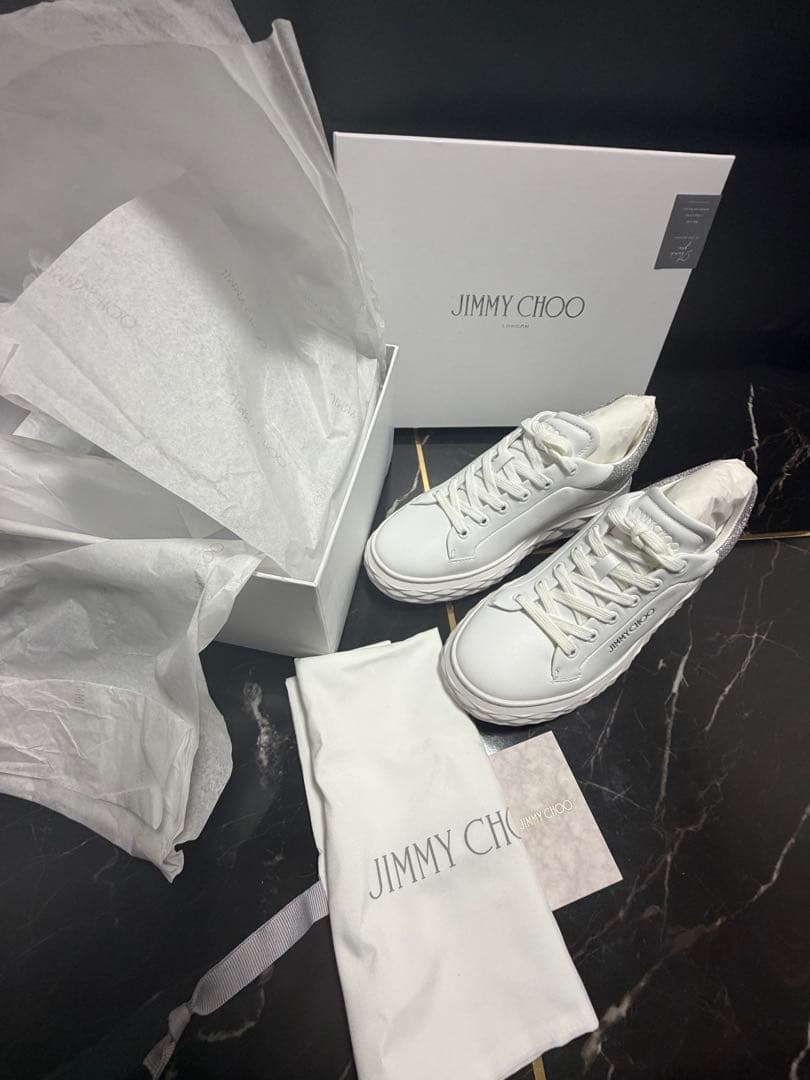 新品未使用 JIMMY CHOO スニーカー ホワイトシルバー 37箱付き正規品