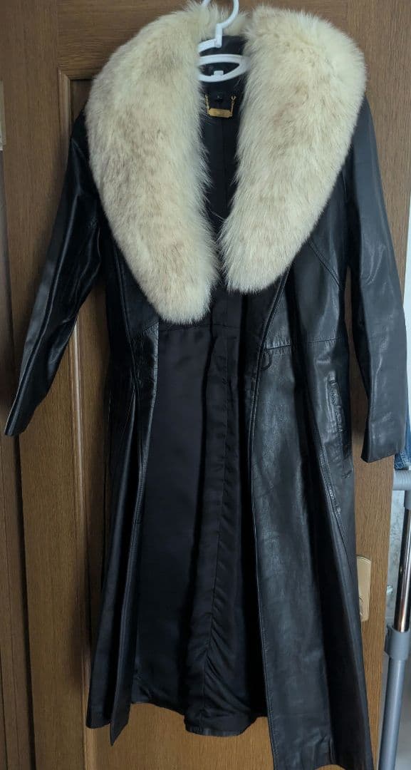 Fox 黒 レザー ロングコート ファー付き