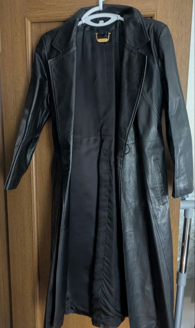 Fox 黒 レザー ロングコート ファー付き