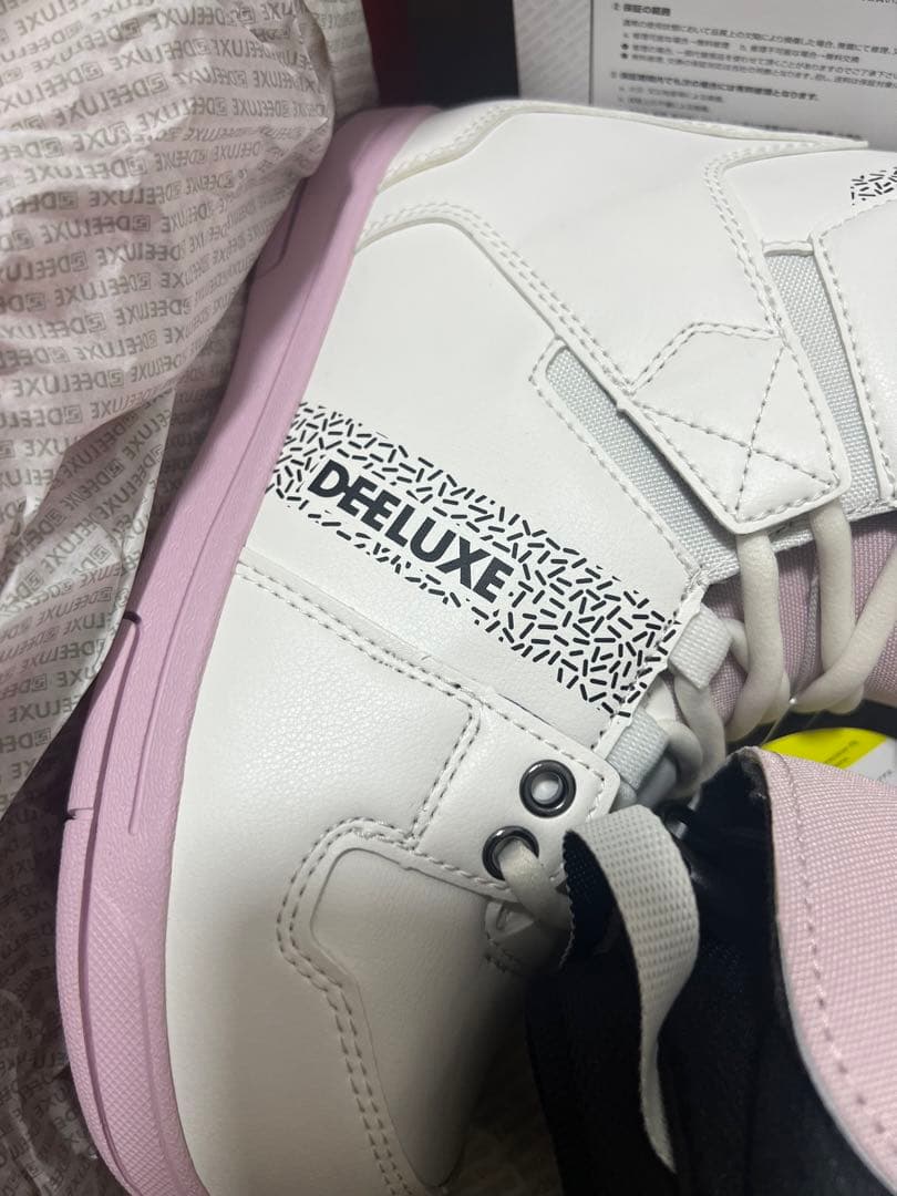 ✨新品未使用✨DEELUXE スノーボードブーツ 2023-2024モデル