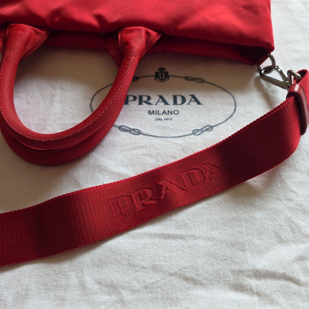 PRADA 赤 トート斜めがけ2wayバッグ
