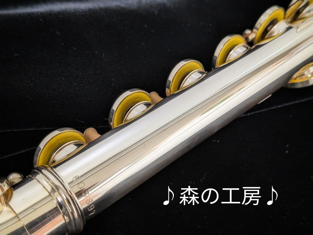 商談中【まとめ売り大歓迎・・様】専用ヤマハフルート YFL211後期モデルEメカ