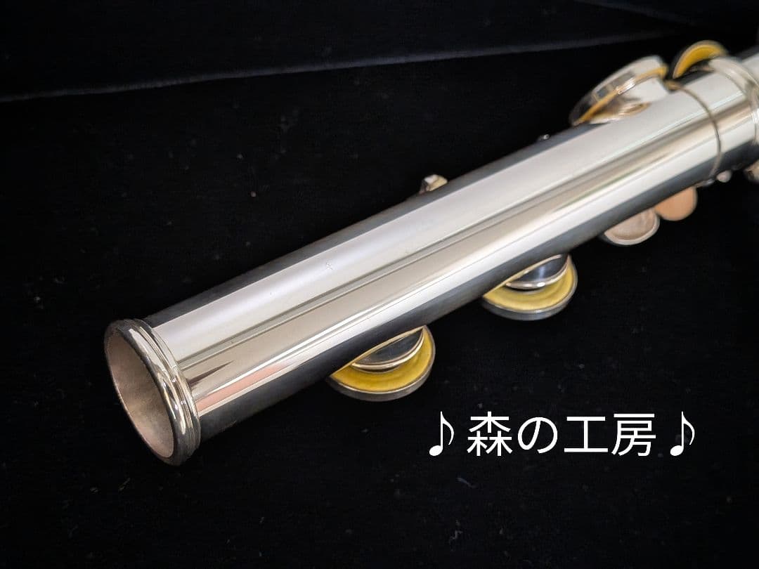 商談中【まとめ売り大歓迎・・様】専用ヤマハフルート YFL211後期モデルEメカ